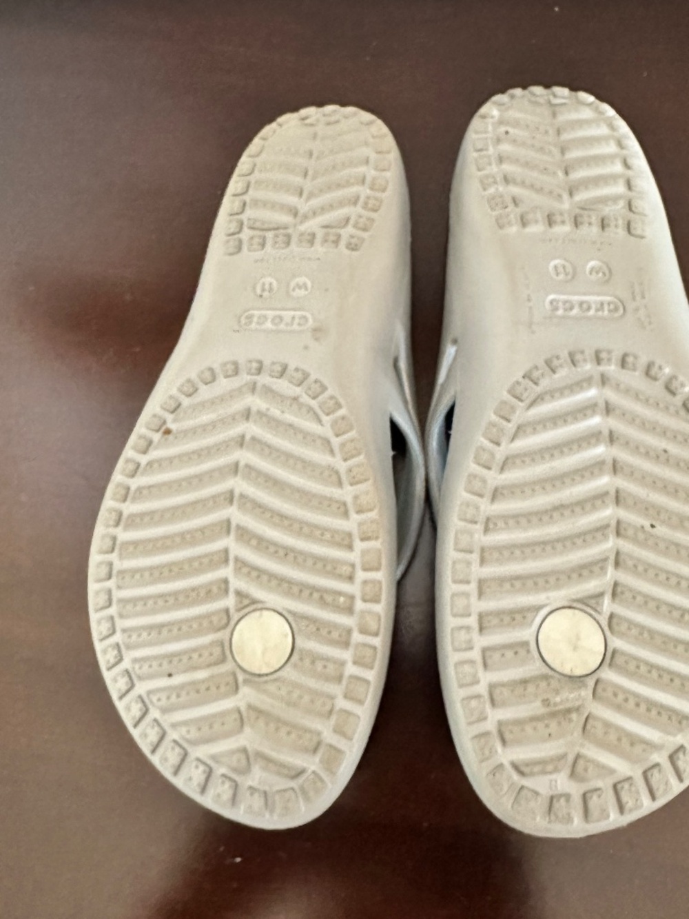 Crocs AthensLight Gray Sandals Women's Size 11 Slip On Flip Flops Thongs Summer - Picture 7 of 8